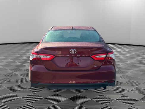 Used 2019 Toyota Camry LE image 6