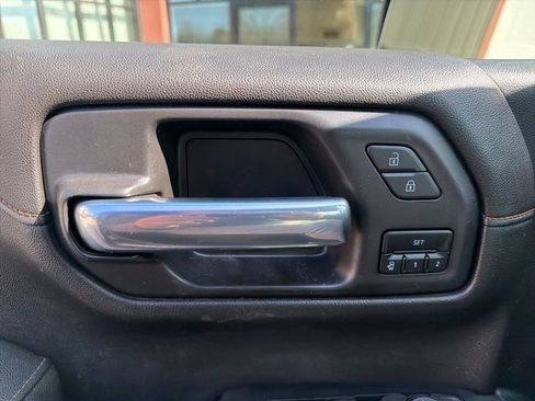 Used 2022 GMC Sierra 1500 AT4 w/ AT4 Premium Package AWD/4WD image 38