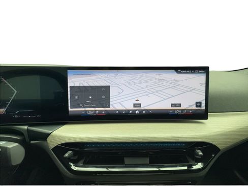 Used 2025 BMW 430i Convertible RWD image 44