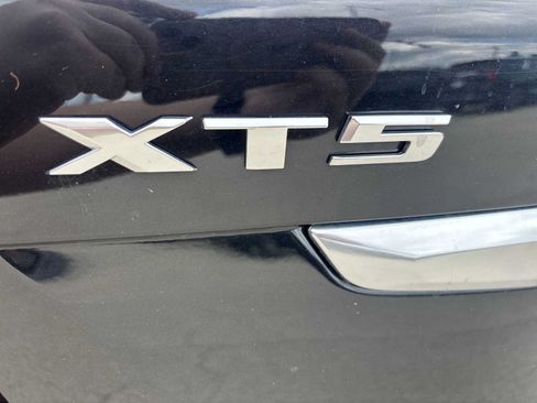 Certified 2024 Cadillac XT5 Premium Luxury AWD/4WD image 33