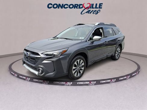 Certified 2025 Subaru Outback Touring XT AWD/4WD image 4