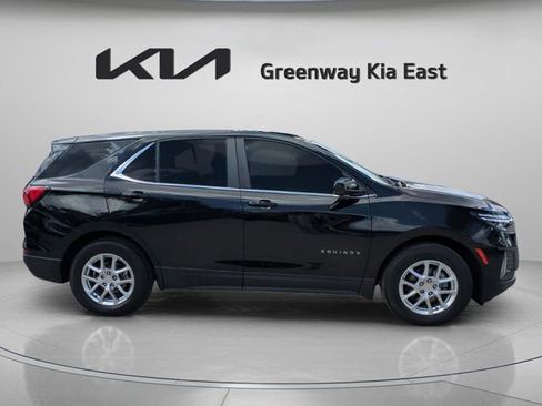 Used 2023 Chevrolet Equinox LT FWD image 10