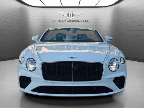 Certified 2024 Bentley Continental GT image 8
