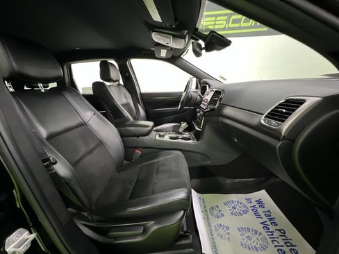 Used 2021 Jeep Grand Cherokee Altitude AWD/4WD image 29