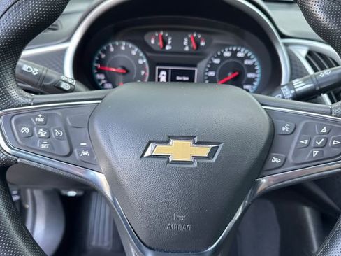 Used 2024 Chevrolet Malibu LT image 25