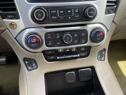 Used 2016 GMC Yukon SLT RWD image 18