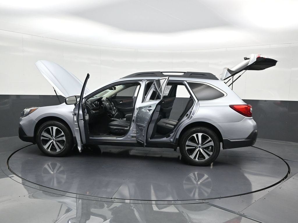 Used 2019 Subaru Outback 3.6R Limited AWD/4WD image 36