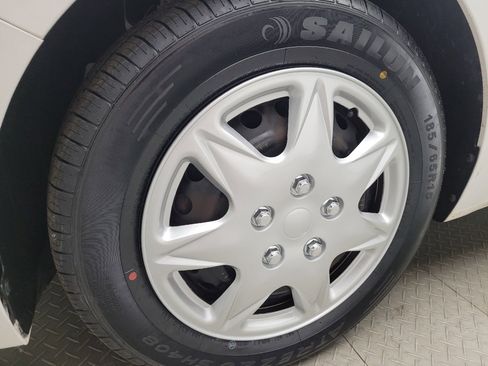 Used 2021 Hyundai Accent SE FWD image 31