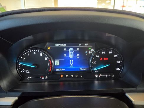 Used 2023 Ford Explorer XLT w/ Equipment Group 202A image 35