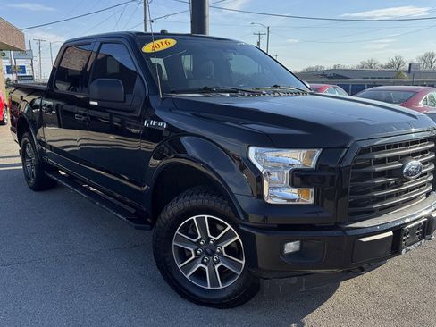 Used 2016 Ford F150 XLT w/ Equipment Group 302A Luxury image 2