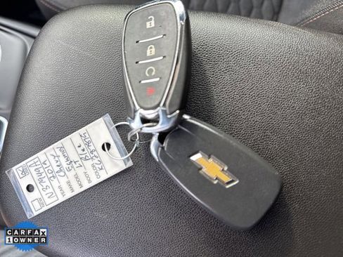 Used 2019 Chevrolet Equinox LT w/ LPO, Floor Liner Package image 27