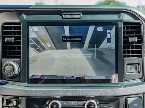 Used 2026 Ford F450 Platinum w/ FX4 Off-Road Package image 27