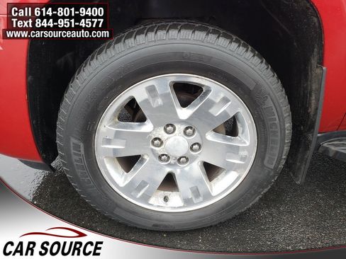 Used 2012 GMC Yukon XL SLT w/ Regional Value Package image 28