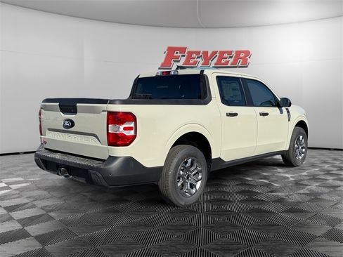 New 2025 Ford Maverick XLT w/ Equipment Group 301A image 5