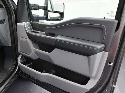 New 2026 Ford F350 XLT w/ XLT Premium Package image 20