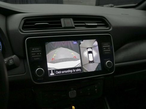 Used 2023 Nissan Leaf SV Plus image 32