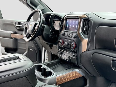 Used 2021 Chevrolet Silverado 1500 High Country image 5