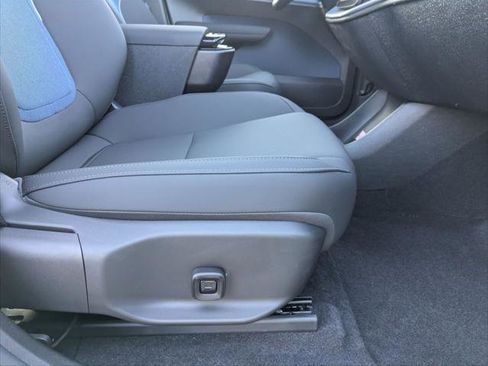 Used 2025 Volvo EX30 Ultra w/ Protection Package Premier image 24