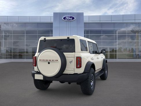 New 2026 Ford Bronco Outer Banks AWD/4WD image 8