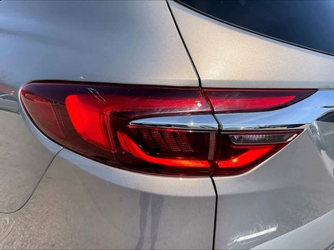 Used 2019 Buick Enclave Premium image 28