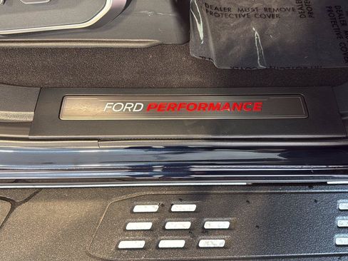 Used 2025 Ford F150 Raptor AWD/4WD image 28