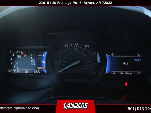 Used 2022 Ford Edge SE image 22