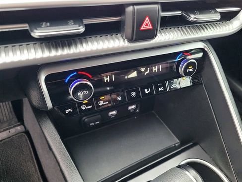 Used 2022 Kia K5 GT-Line image 16