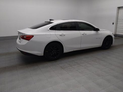 Used 2018 Chevrolet Malibu LT FWD image 10