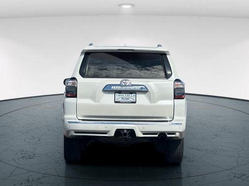 Used 2016 Toyota 4Runner Limited AWD/4WD image 7