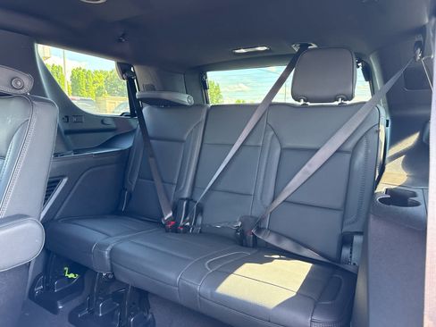 Certified 2025 GMC Yukon Denali AWD/4WD image 22