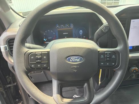 Used 2025 Ford F150 XL AWD/4WD image 16