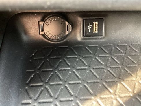 Used 2024 Toyota RAV4 XLE w/ Weather Package AWD/4WD image 19