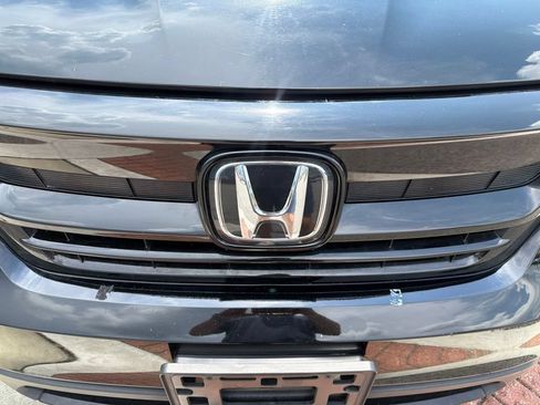 Used 2021 Honda Pilot Special Edition image 13
