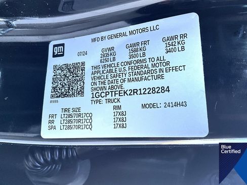 Used 2024 Chevrolet Colorado ZR2 w/ Technology Package AWD/4WD image 28
