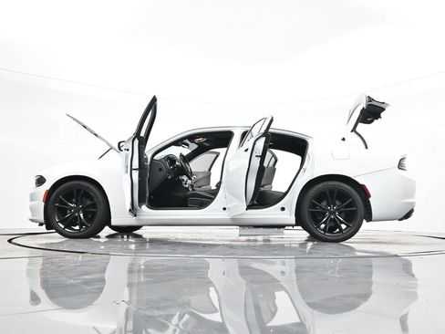 Used 2016 Dodge Charger SXT w/ Plus Group image 47