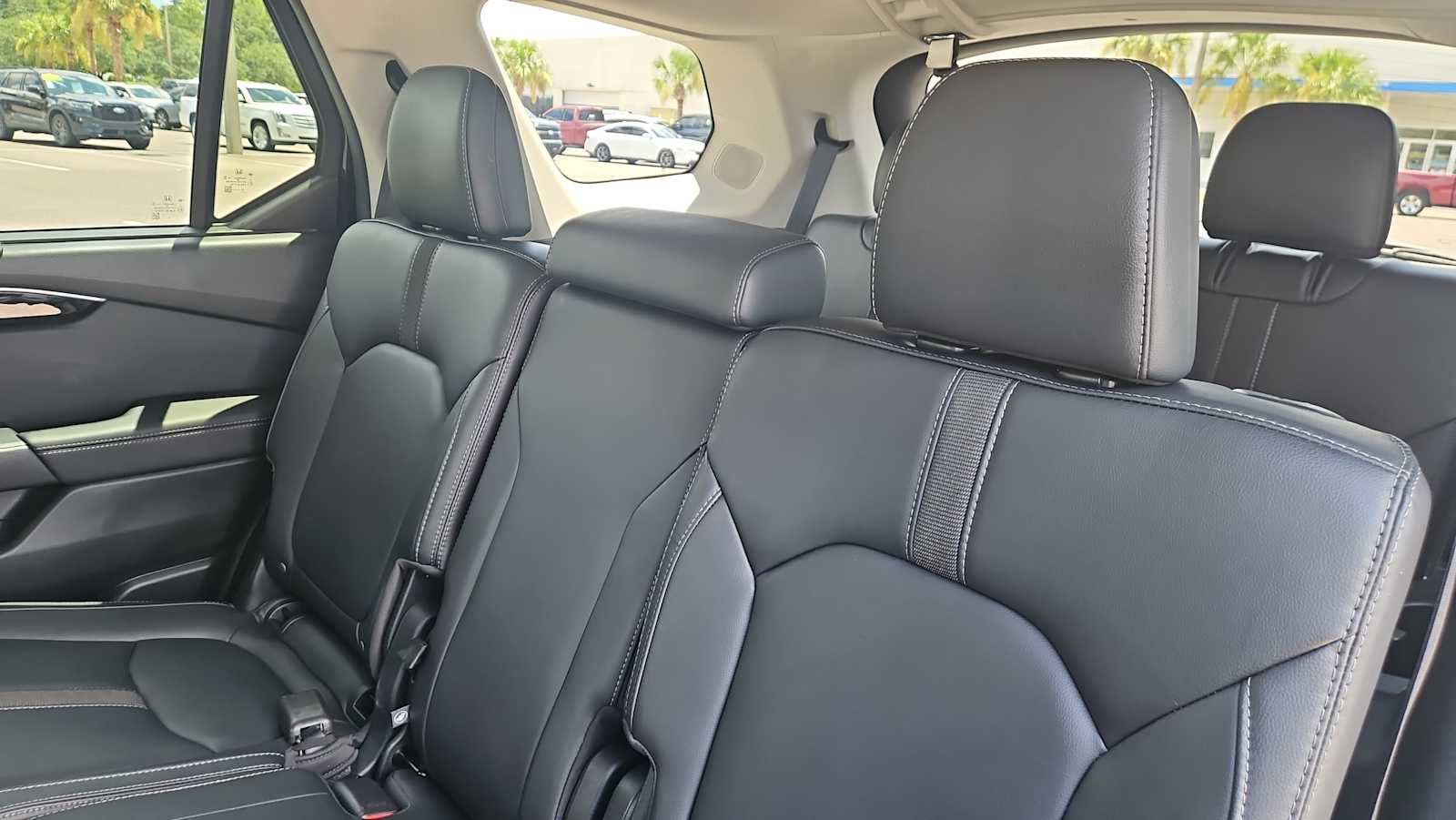 Used 2024 Honda Pilot Touring image 25