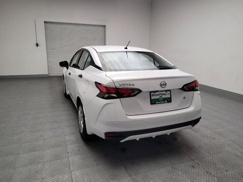 Used 2025 Nissan Versa S w/ Trunk Package FWD image 6
