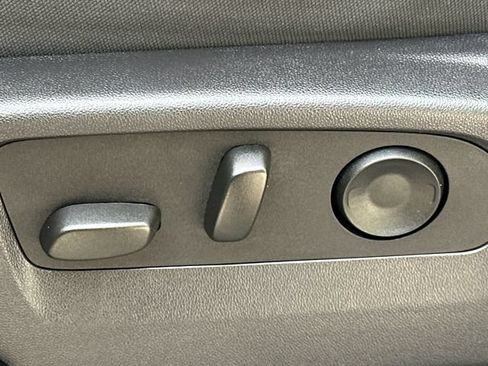 Certified 2025 Chevrolet Silverado 2500 Custom w/ Custom Value Package AWD/4WD image 35