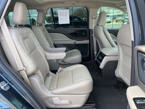 Certified 2023 Lincoln Aviator Reserve w/ Elements Package Plus AWD/4WD image 20