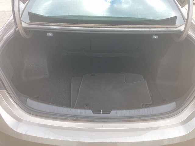 Used 2024 Chevrolet Malibu LS FWD image 32