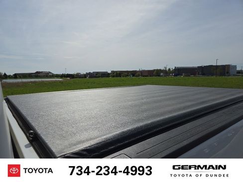 Used 2014 Chevrolet Silverado 1500 LT AWD/4WD image 20