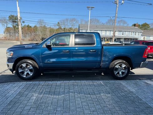 Used 2022 RAM 1500 Laramie AWD/4WD image 5