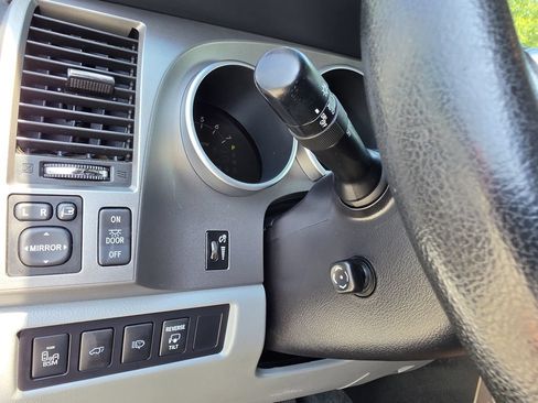 Used 2016 Toyota Sequoia Limited w/ Safety & Convenience Package RWD image 25