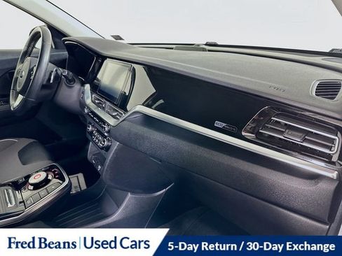 Used 2020 Kia Niro EX w/ Cold Weather Package image 30