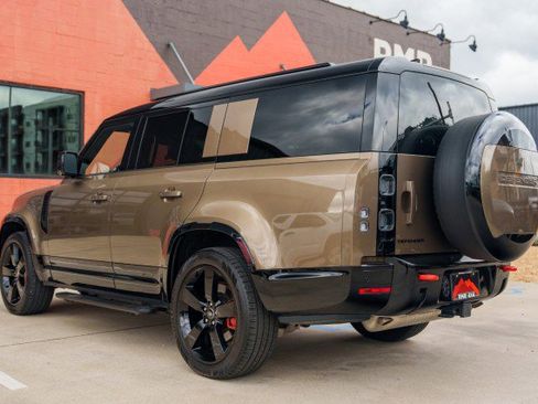 Used 2025 Land Rover Defender 130 X image 7