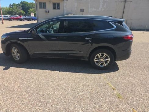 Used 2019 Buick Enclave Premium AWD/4WD image 8