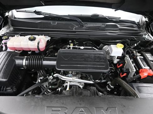 Used 2023 RAM 1500 Big Horn AWD/4WD image 43