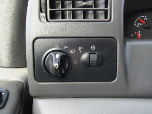 Used 2004 Ford F250 XLT image 15