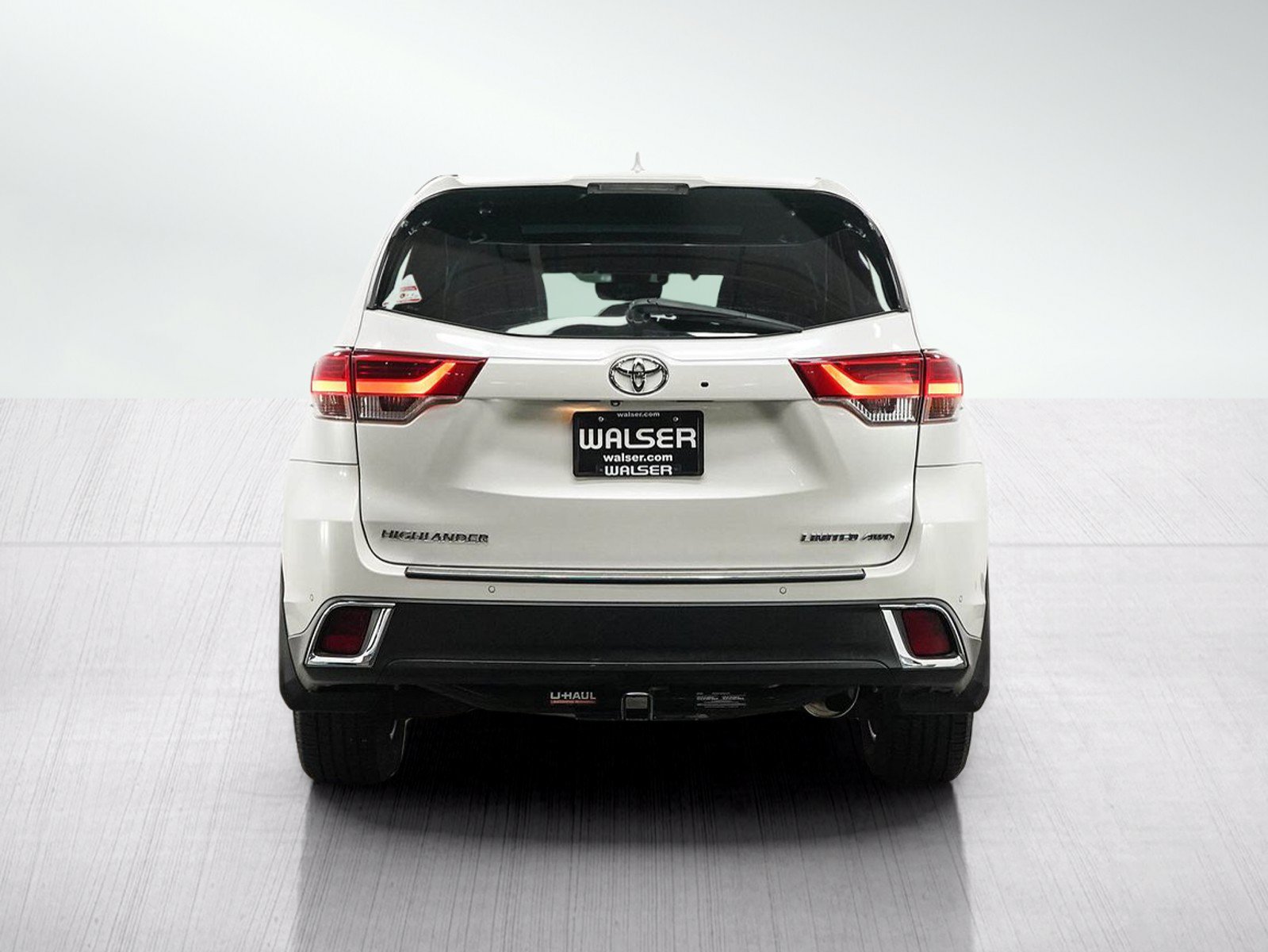 Used 2017 Toyota Highlander Limited Platinum AWD/4WD image 4