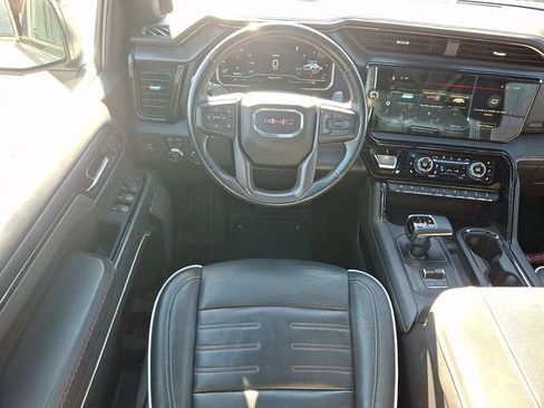 Used 2023 GMC Sierra 1500 AT4X AWD/4WD image 11